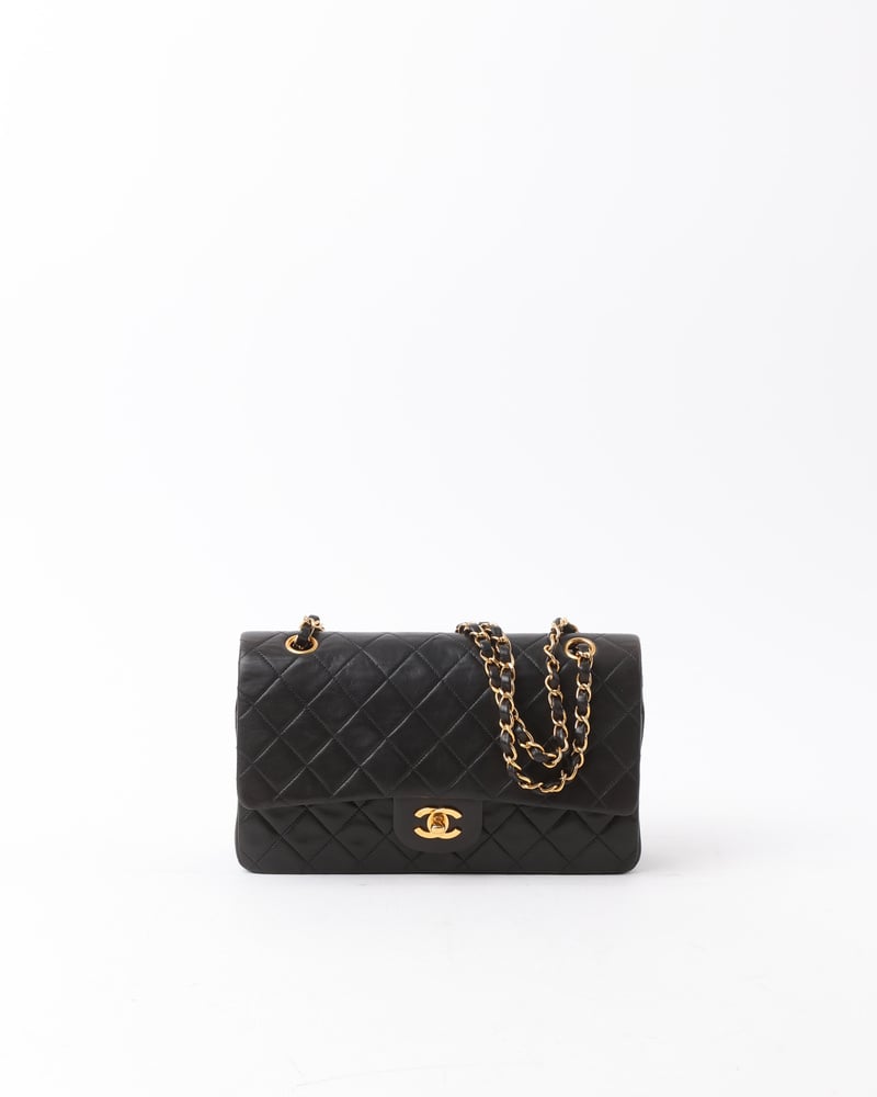 CHANEL Classic Medium Double Flap Bag