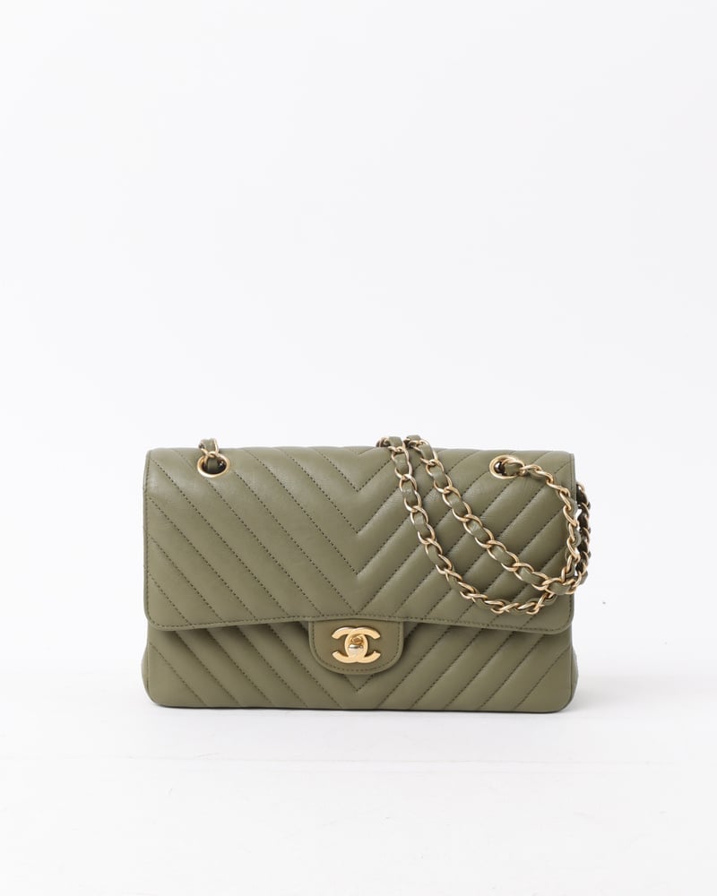 CHANEL Medium Chevron Double Flap Bag