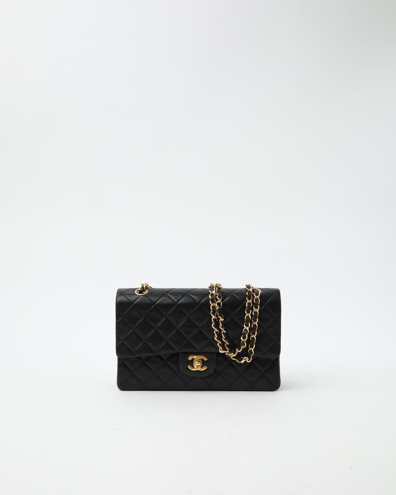 CHANEL Classic Medium Double Flap Bag