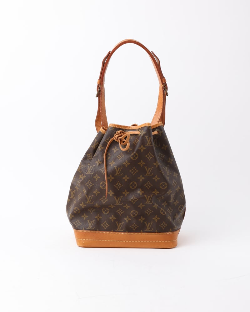 LOUIS VUITTON Monogram Noe GM Bag