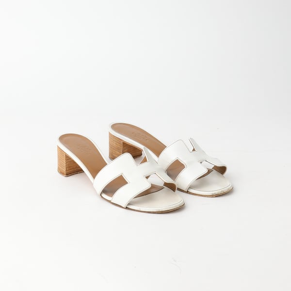 HERMÈS Oasis Sandals