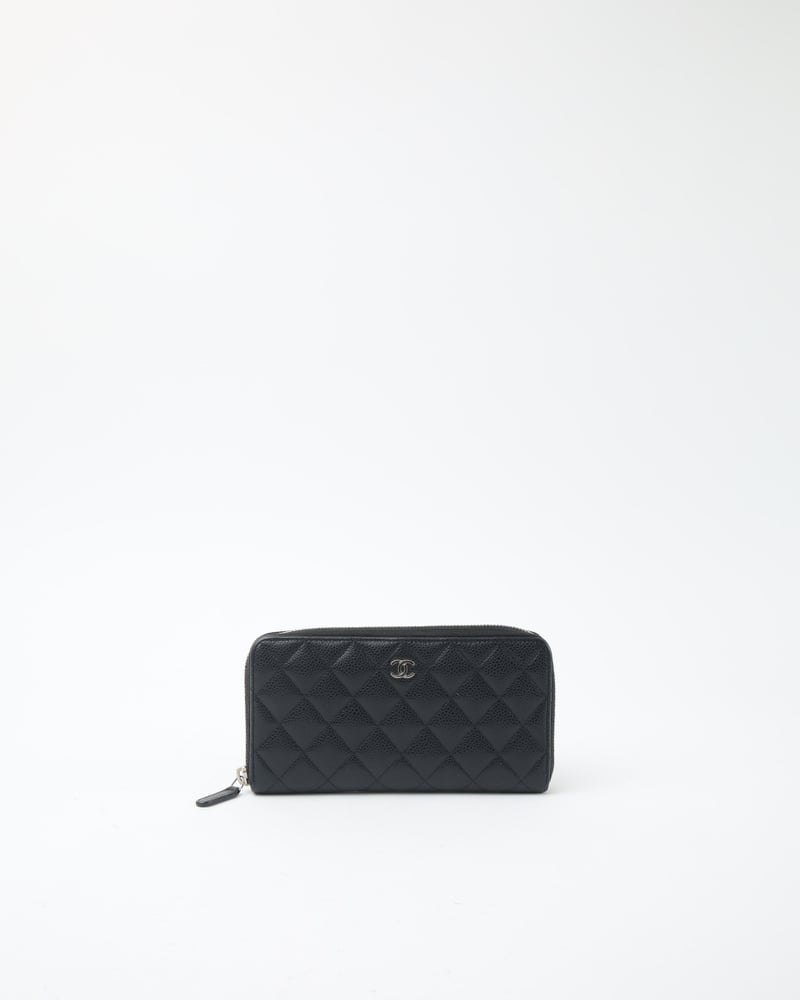 CHANEL Caviar Long Zip Around Wallet