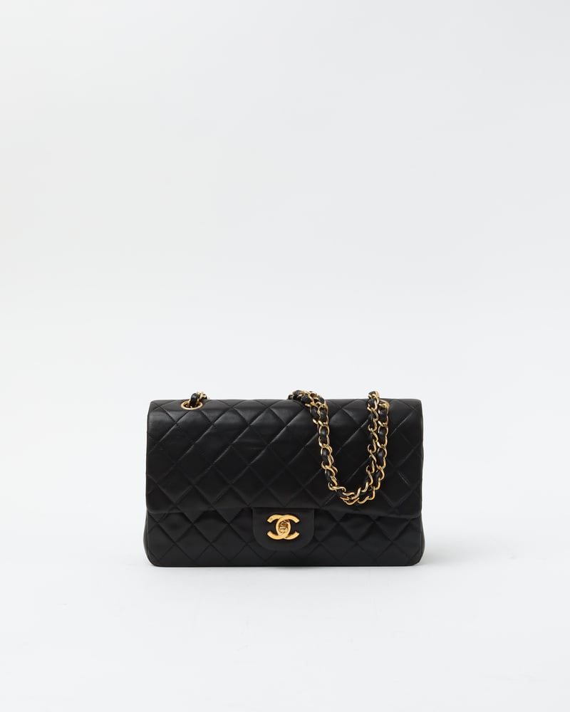 CHANEL Classic Medium Double Flap Bag