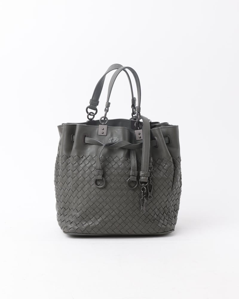 BOTTEGA VENETA Intrecciato Bucket Bag