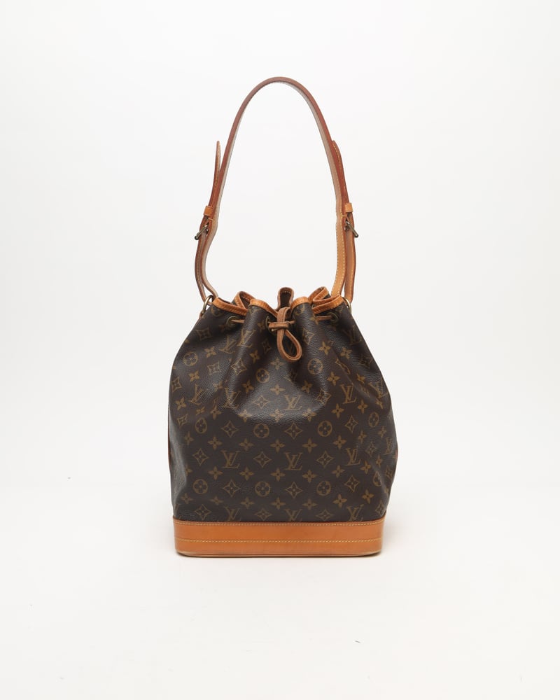 LOUIS VUITTON Monogram Noé GM Bag