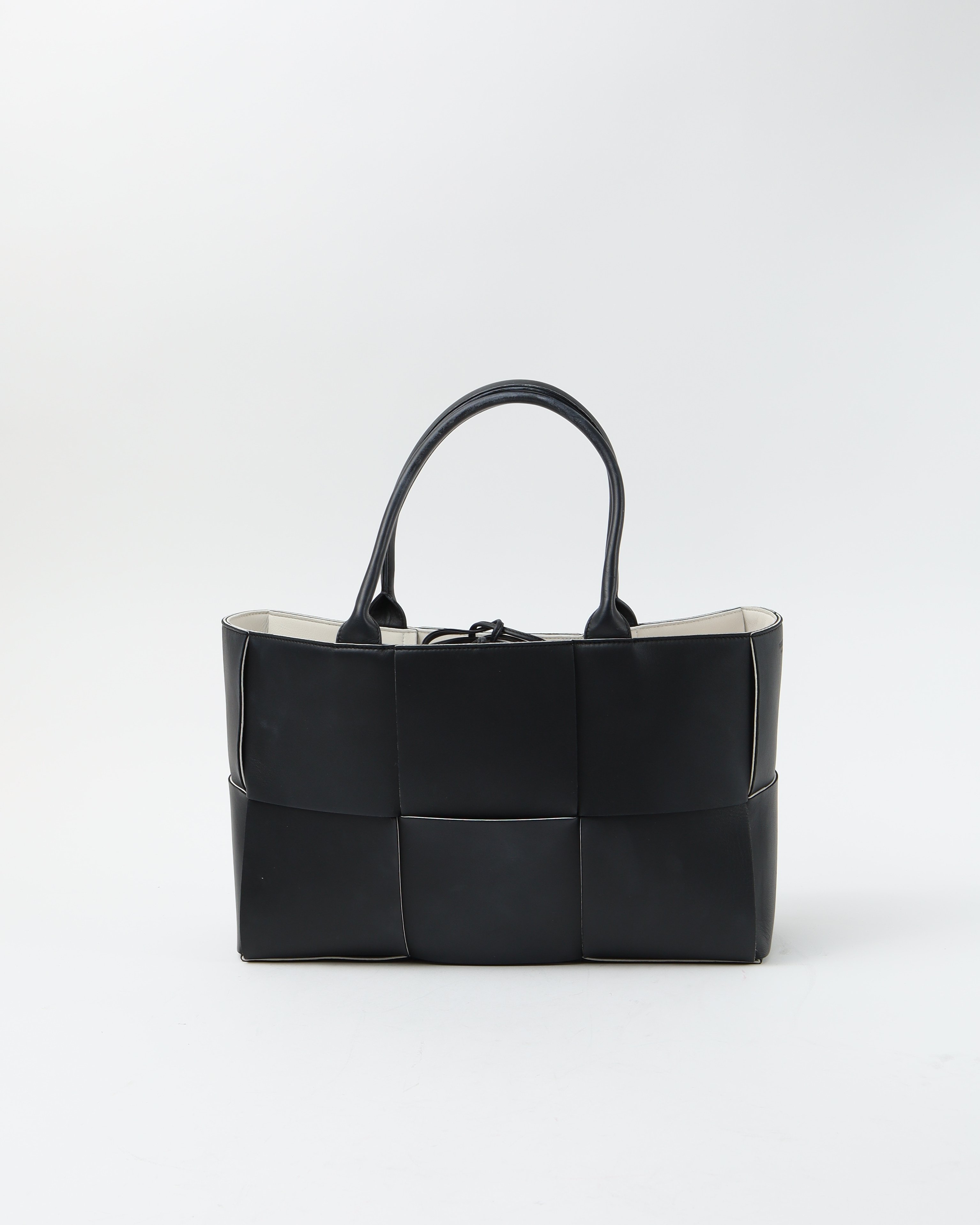 BOTTEGA VENETA Arco Medium Intrecciato Tote