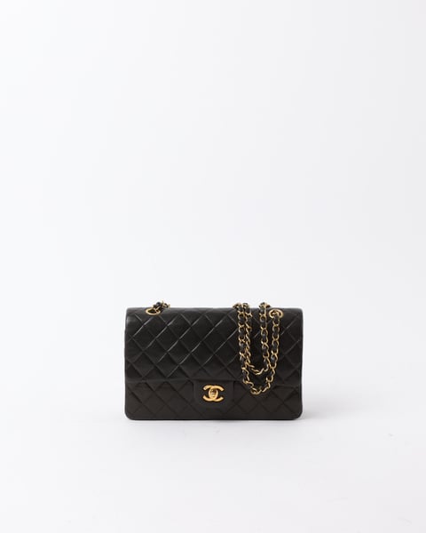 CHANEL Classic Medium Double Flap Bag