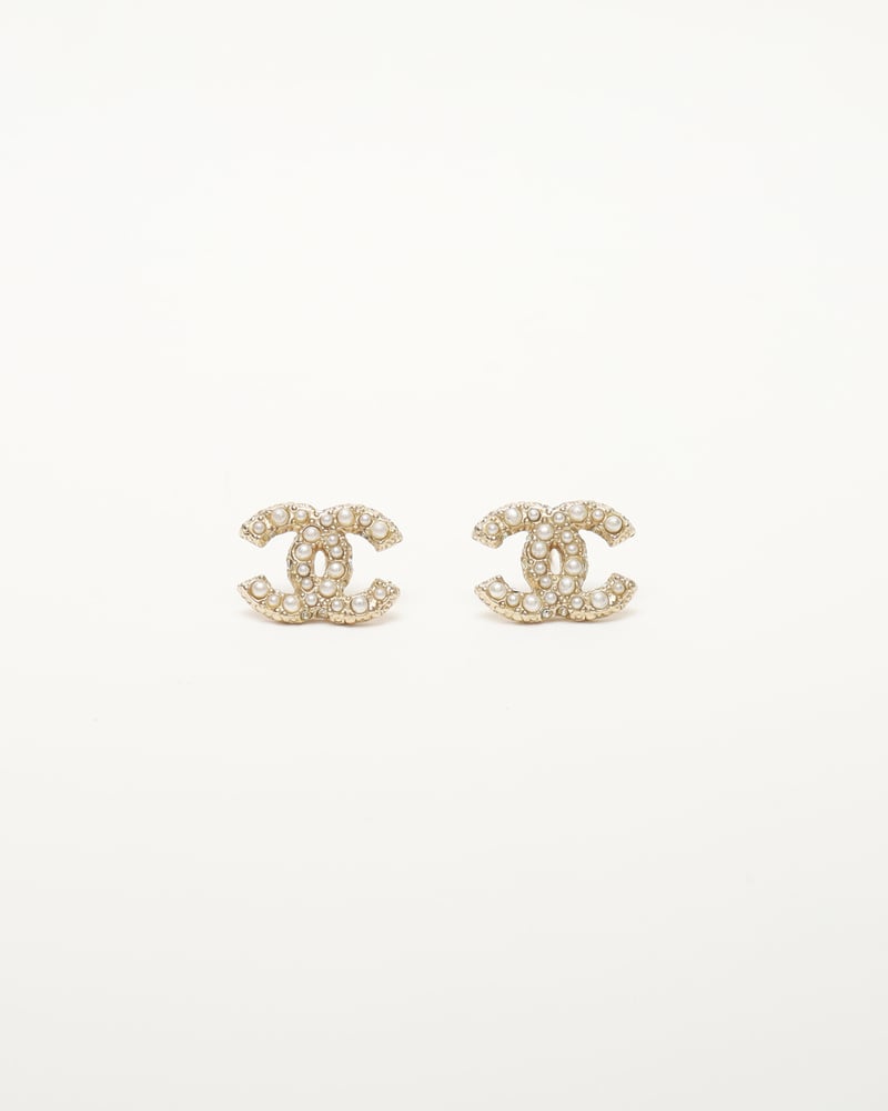 CHANEL Coco Mark Pearl Rhinestone Earrings