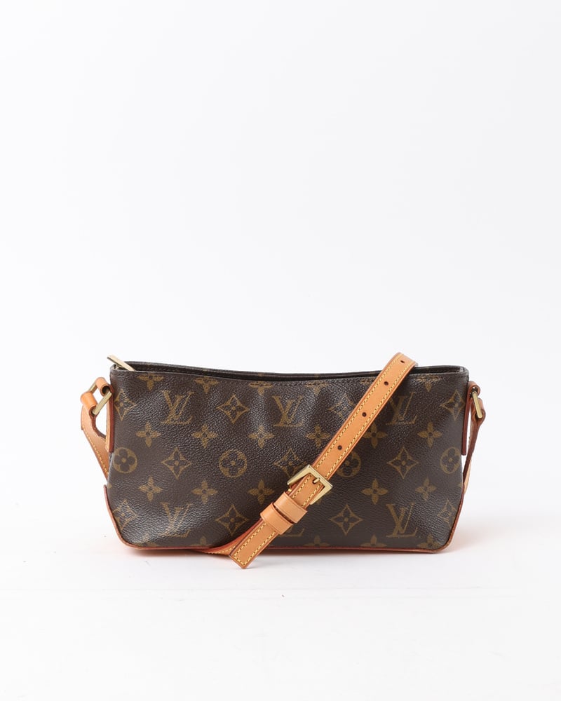 LOUIS VUITTON Monogram Trotteur Bag