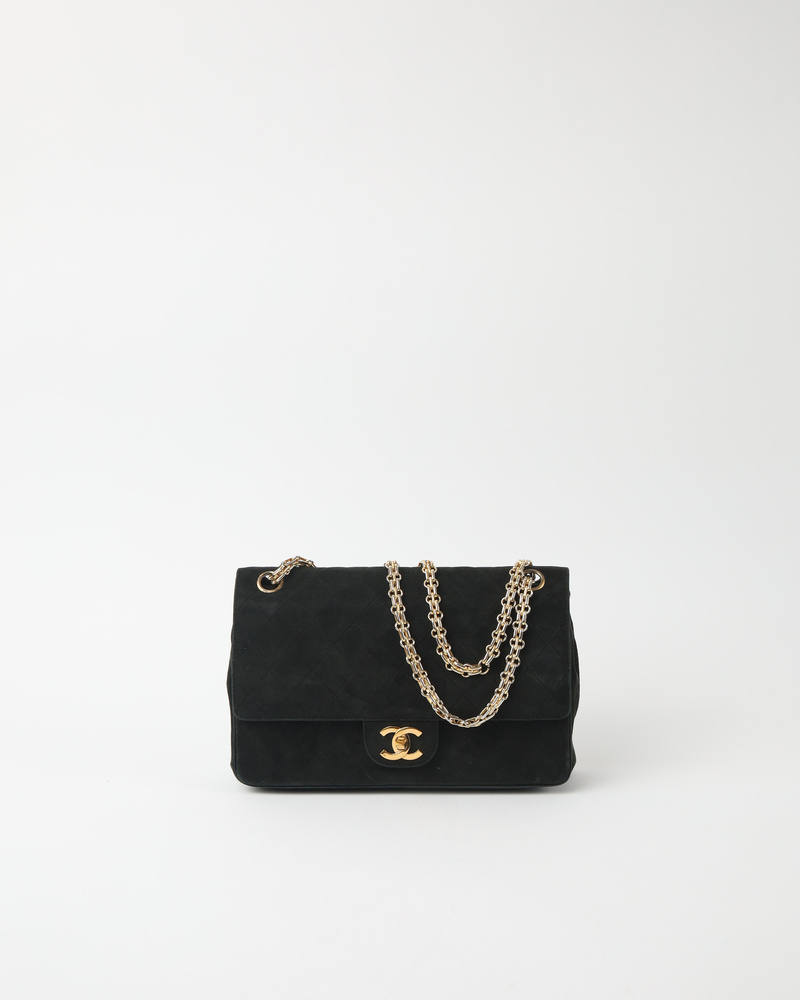 CHANEL Classic Medium Double Flap Bag