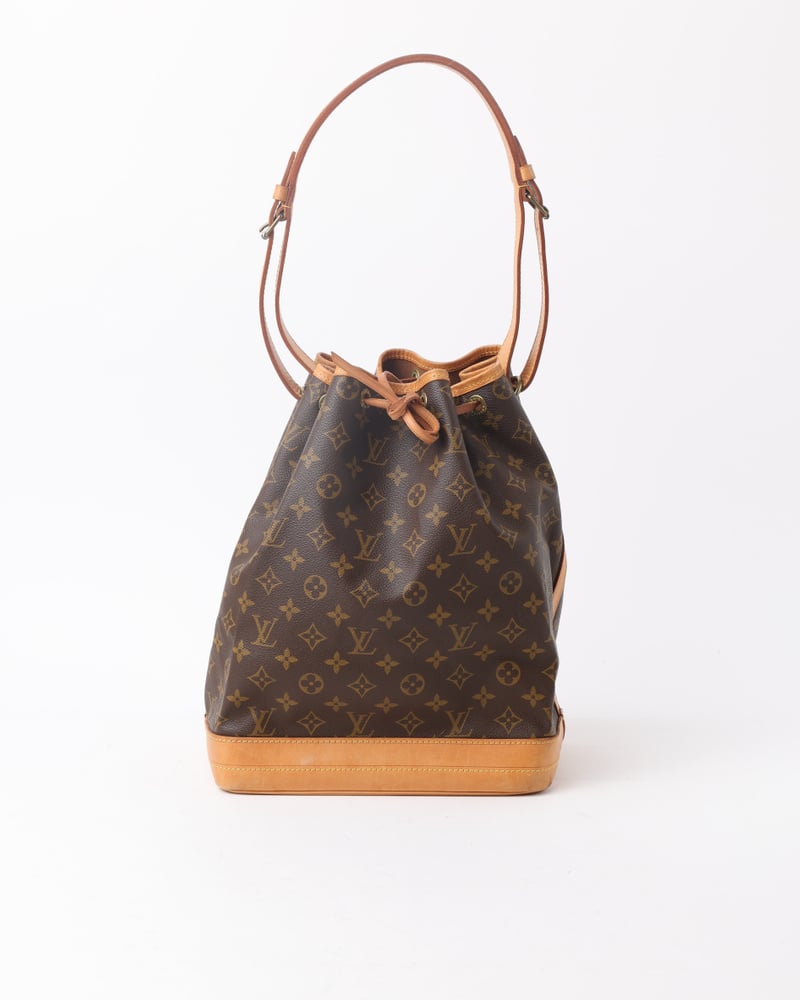 LOUIS VUITTON Monogram Noé GM Bag