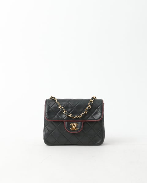 CHANEL Classic Mini Square Flap Bag