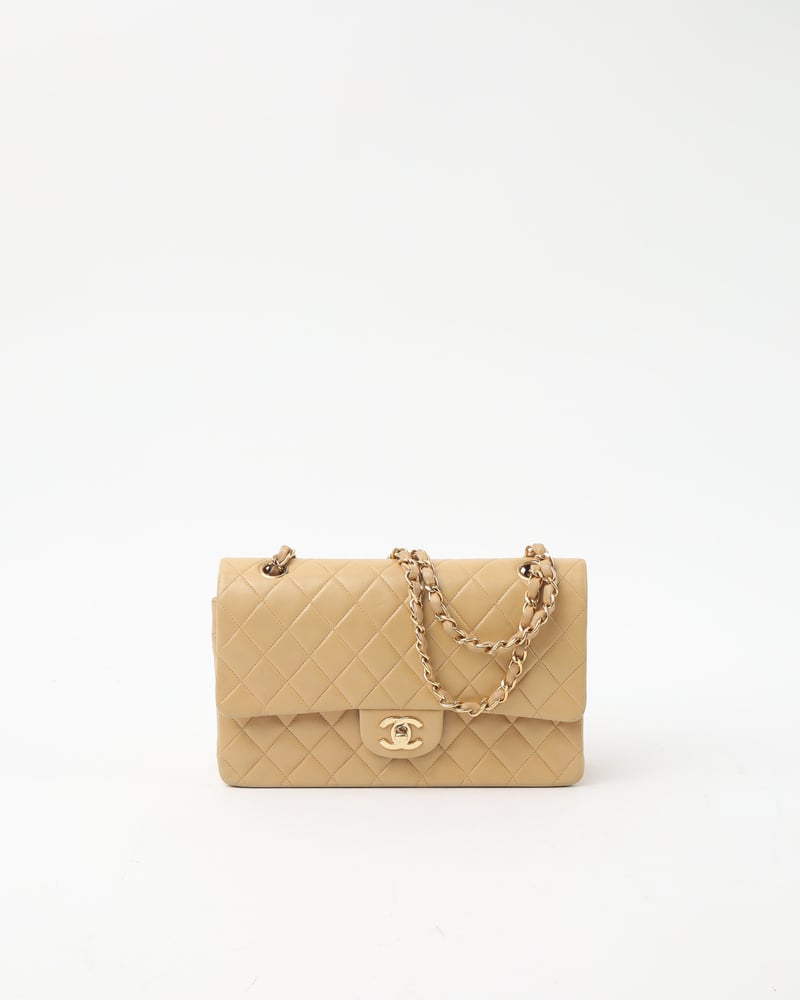 CHANEL Classic Medium Double Flap Bag