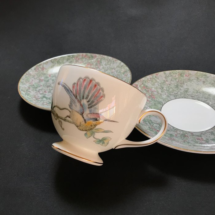 Wedgwood - Te service (2) - Hummingbird - Porcelæn - Wedgwood　Kop og underkop