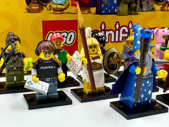 Lego - Minifigurer - serie 12 (71007) - complete serie van 16 figuren - met originele doos - 2014