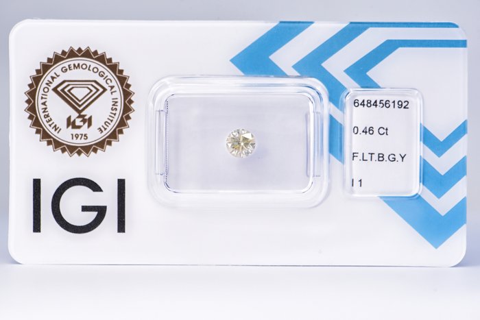 Ingen mindstepris - 1 pcs Diamant  (Naturfarvet)  - 0.46 ct - Rund - Fancy light Brunlig, Grønlig Gul - I1 - International Gemological Institute (IGI)