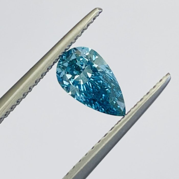 2 pcs Diamant  (Farvebehandlet)  - 1.40 ct - Pære - Fancy vivid Grønlig Blå - VS1, VVS1 - Gemological Institute of America (GIA) - Naturlig jordudvundet diamant