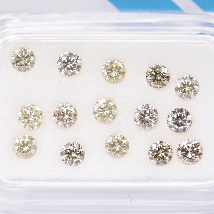 Ingen mindstepris - 15 pcs Diamant  (Naturfarvet)  - 1.06 ct - Rund - Fancy light Brunlig, Grønlig Gul - I1, SI2 - International Gemological Institute (IGI)