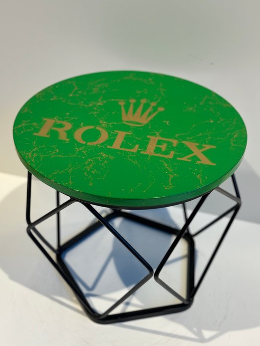 Rob VanMore - Tea-Time on Rolex Table - ø40cm