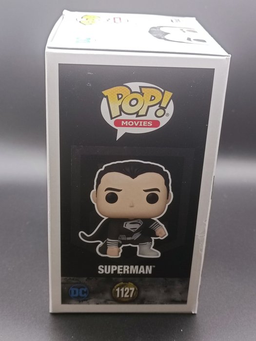 Superman - signed by Zack Snyder with COA - Funko