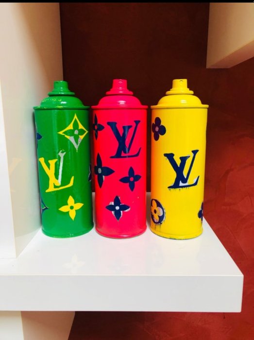 Art Kristin 1983 - Louis Vuitton cans