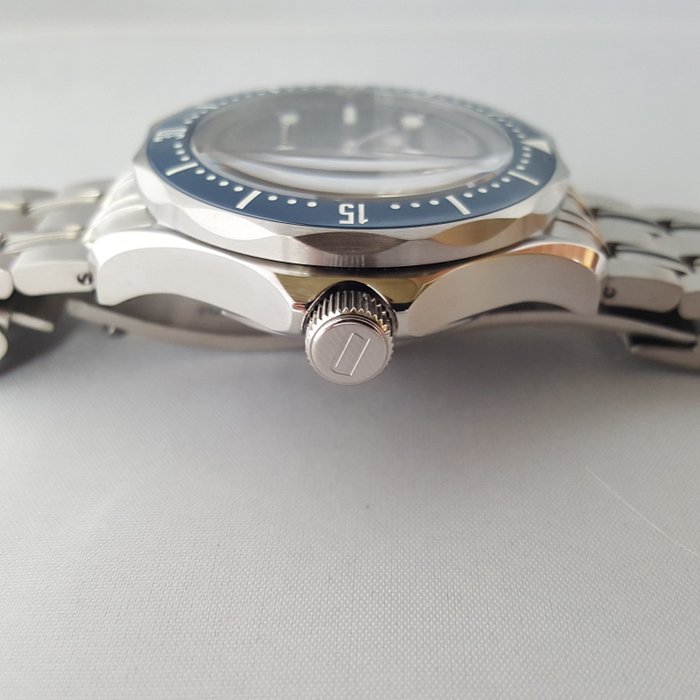 Duxot - Automatic - 24 Jewels - Sapphire - Diver - Ingen mindstepris - Mænd - Ny