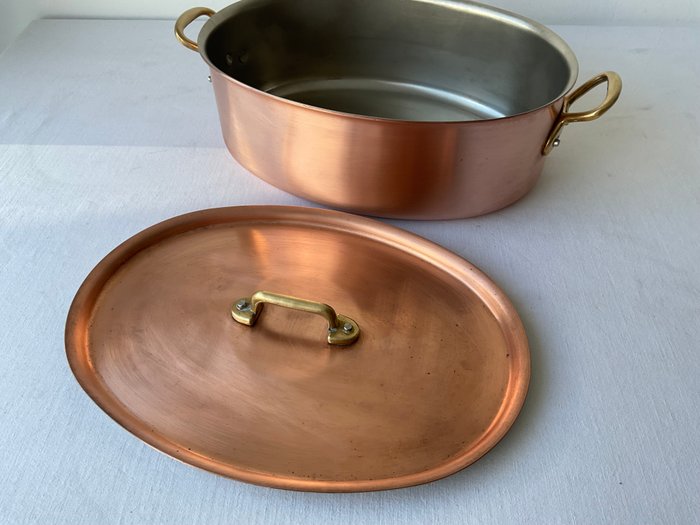 Unicorn / Eenhoorn , grote professionele roodkoperen kookpot met RVS binnenkant en bronzen oren - Gryde - ideel til tilberedning af gryderetter, stege, bouillon, suppe,...