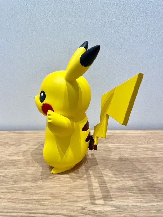 Figurine Pokemon - Pikachu - Leblon Delienne - (2021)