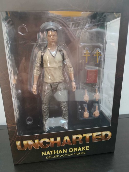 Uncharted - Deluxe Edition Nathan Drake (mint condition, never opened)