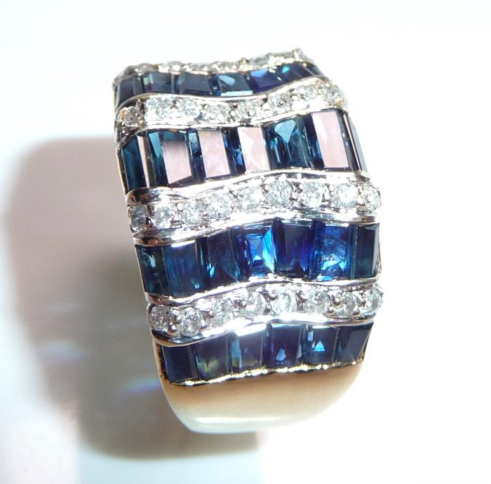 Ring - 14 karat Gulguld -  3.50ct. tw. Safir - Diamant - Gr. 59 omskiftelige IV IVENS