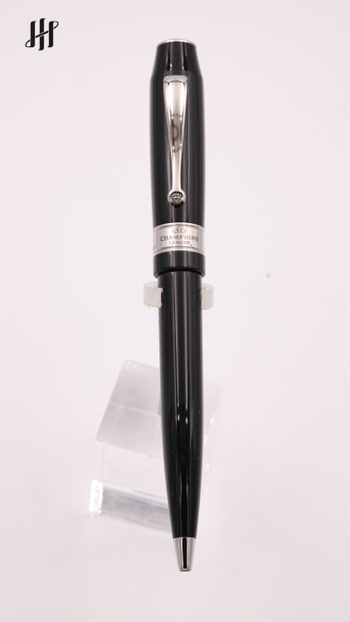 Montegrappa - UCL - Black + Key Holder Trophy GIFT!! (ISUTRBAC) - Kuglepen