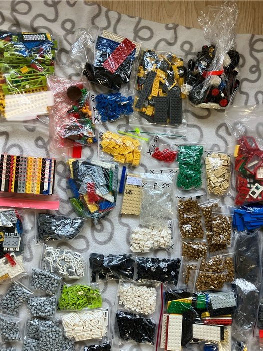 Lego - Lego partij onderdelen (circa 13 kilo gesorteerd).