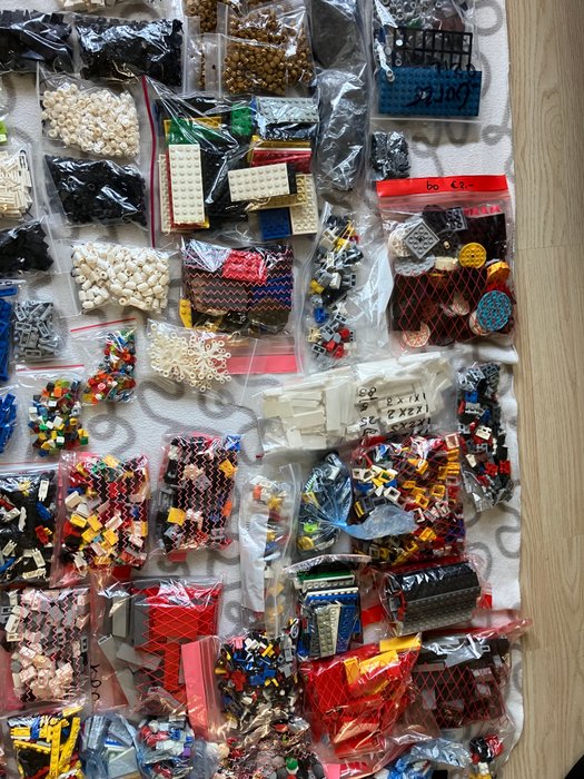 Lego - Lego partij onderdelen (circa 13 kilo gesorteerd).