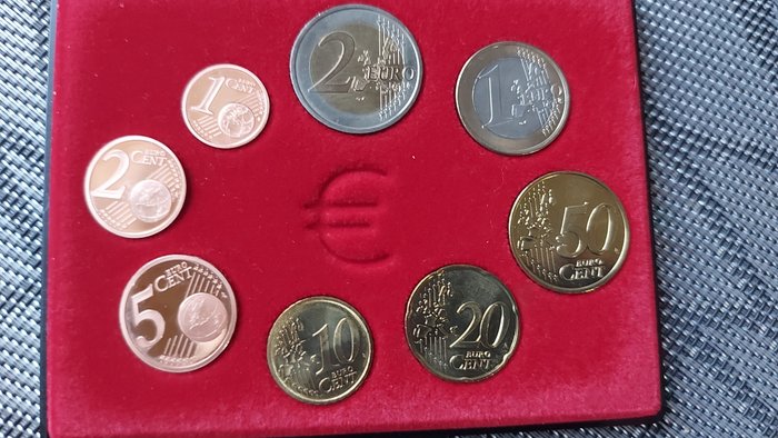 Monaco. Series 1 Cent - 2 Euro 2002/2005  (Ingen mindstepris)