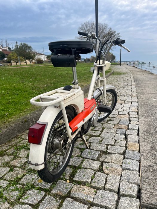 Peugeot - 102 - 49 cc - 1973