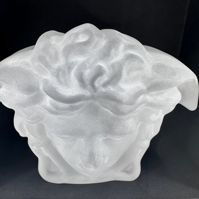 Rosenthal - Versace - Brevpresser - "Medusa" - Keramik