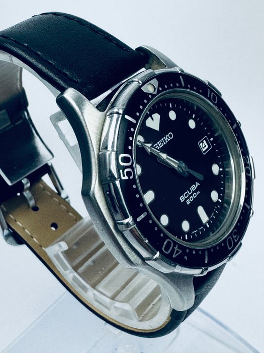 Seiko - Scuba Diver - Ingen mindstepris - 7N35-600A - Mænd - 2000-2010