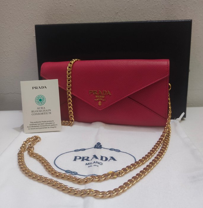 Prada - Enveloppe - Crossbody-taske