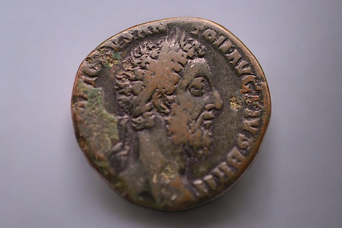 Romarriket. Commodus (AD 177-192). Sestertius Roma - Fortuna sentada  (Ingen mindstepris)