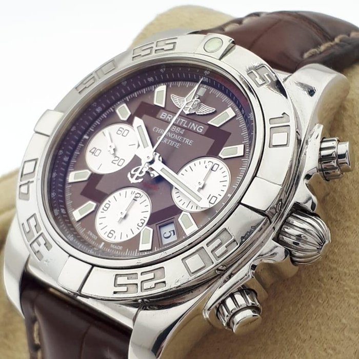 Breitling - Chronomat 41mm Automatic Chronograph Chocolate  Grey Panda Dial - AB0140 - Mænd - 2011-nu