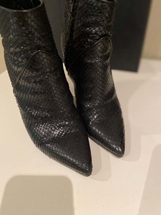 Saint Laurent - Sko med hæle - Størelse: Shoes / EU 37