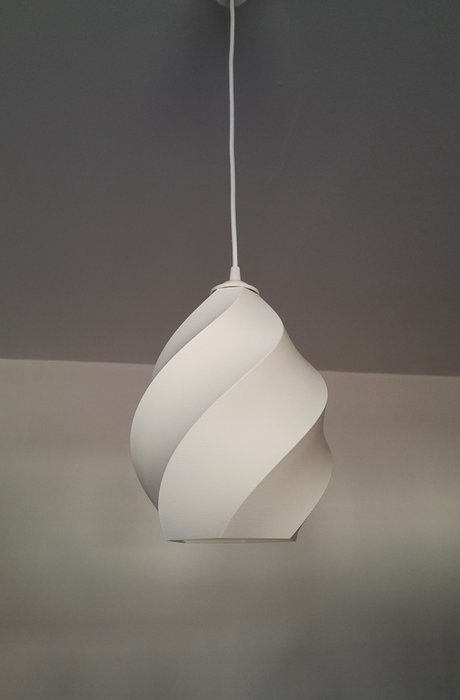 LL9F - Hængende lampe - Biopolymer - Ingen forbehold