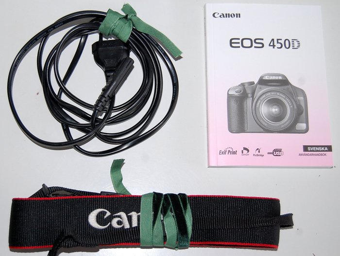 Canon 450D, EF-S 18-55 IS/3.5-5.6, Charger LC-E5E,LP-E5 Battery, Strap,Elite Pro 1GB CF Card,Manual in Digitalkamera