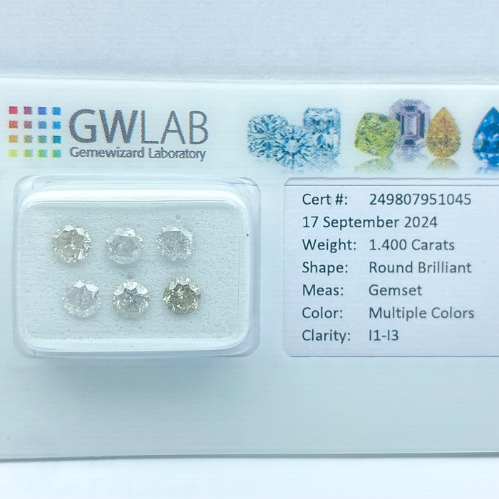 Ingen mindstepris - 6 pcs Diamant  (Naturfarvet)  - 1.40 ct - Rund Blandede farver - I1, I2, I3 - Gemewizard Gemological Laboratory (GWLab)