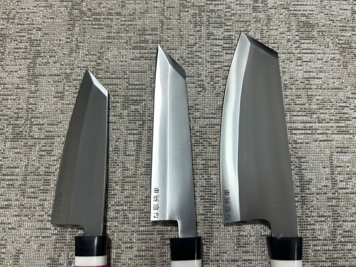 Køkkenkniv - Chef's knife -  Japansk D2 stålsæt med Bunka kokkeknive - D2 Steel  Designing Mix Udsøgt farvet harpikshåndtag - Japan