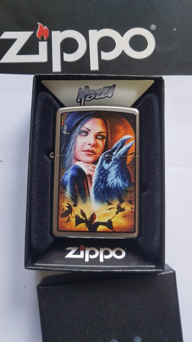 Zippo - Original Zippo Rarität aus der By Mazzi Collection Morrigan - Lighter - Chrome