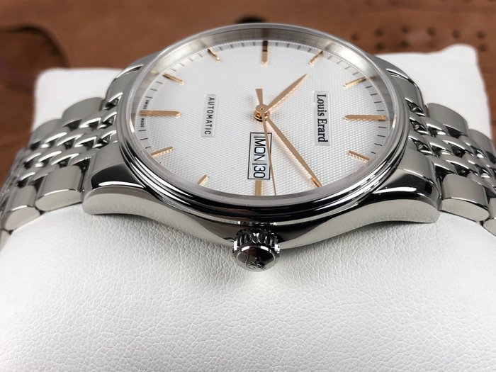 Louis Erard - Heritage Day Date Automatic - 72288AA31.BMA88 - Mænd - 2011-nu