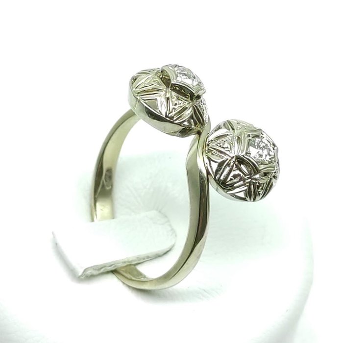 Ring - 18 kraat Gulguld - Diamant