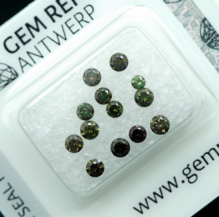 13 pcs Diamant  (Farvebehandlet)  - 1.03 ct - I1, VS1 - Gem Report Antwerp (GRA)