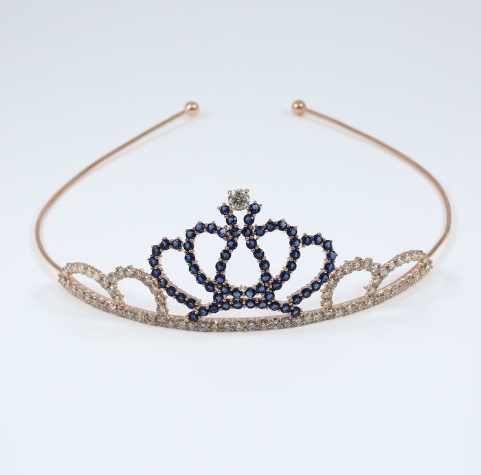 Krone - 14 karat Rosaguld -  16.66ct. tw. Diamant (Natur) - Safir - 14 K rosa guld tiara